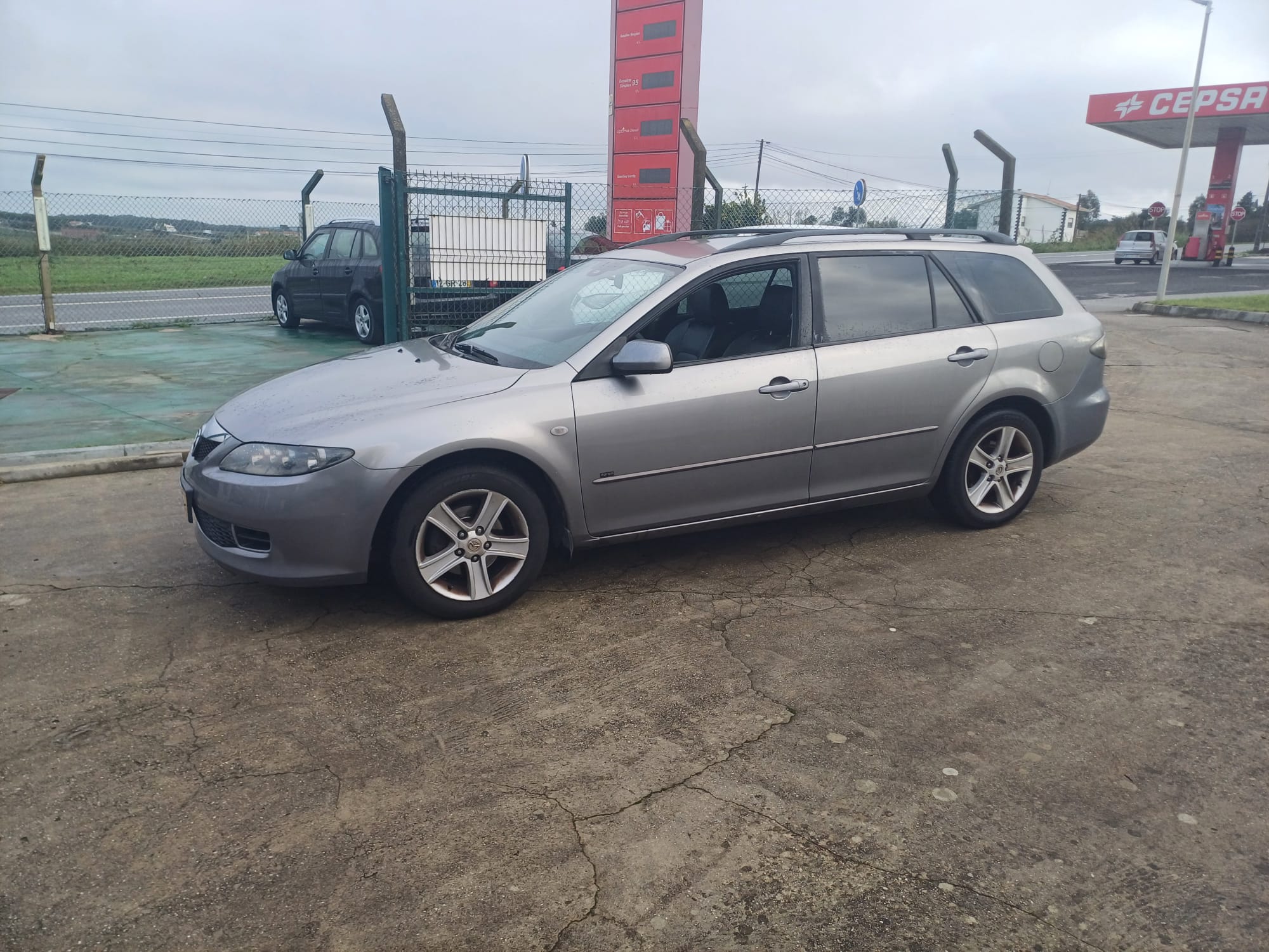 
								Mazda 6 2007 cheio									