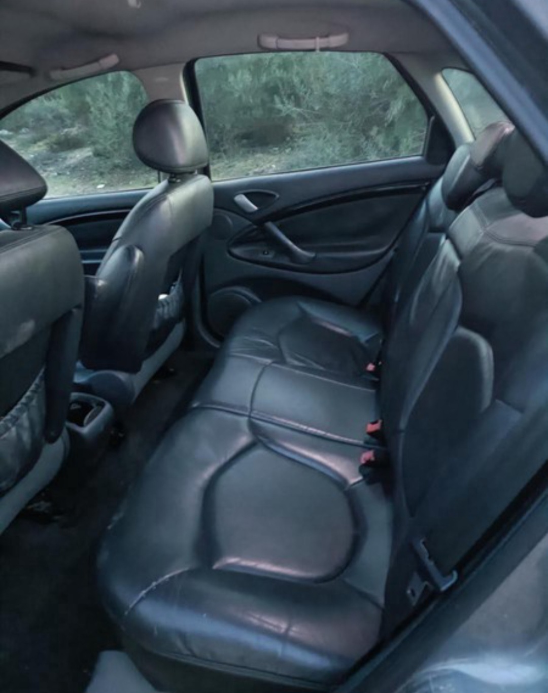 
								Citroën C5 2004 cheio									
