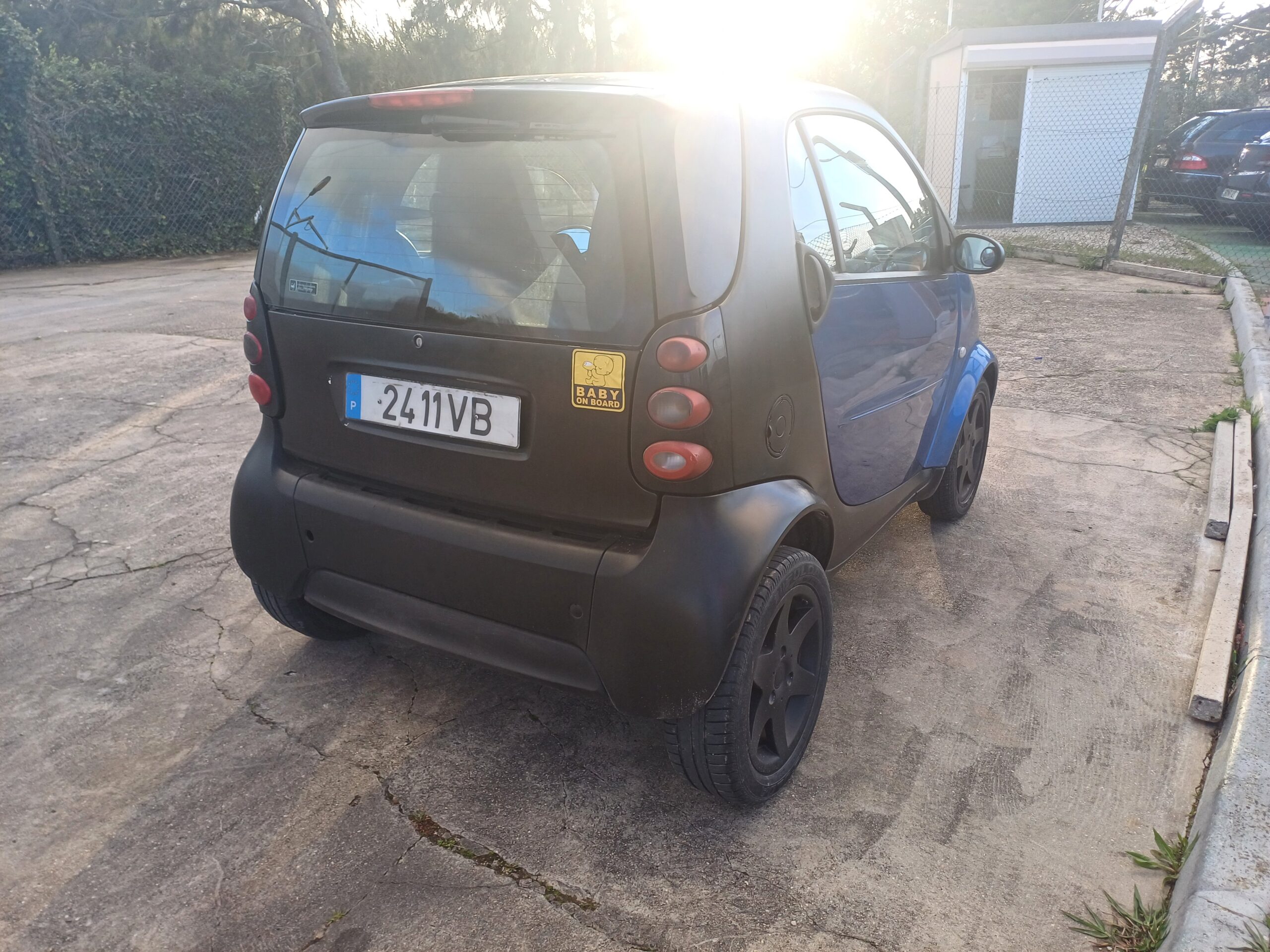
								smart Coupe 2003 cheio									