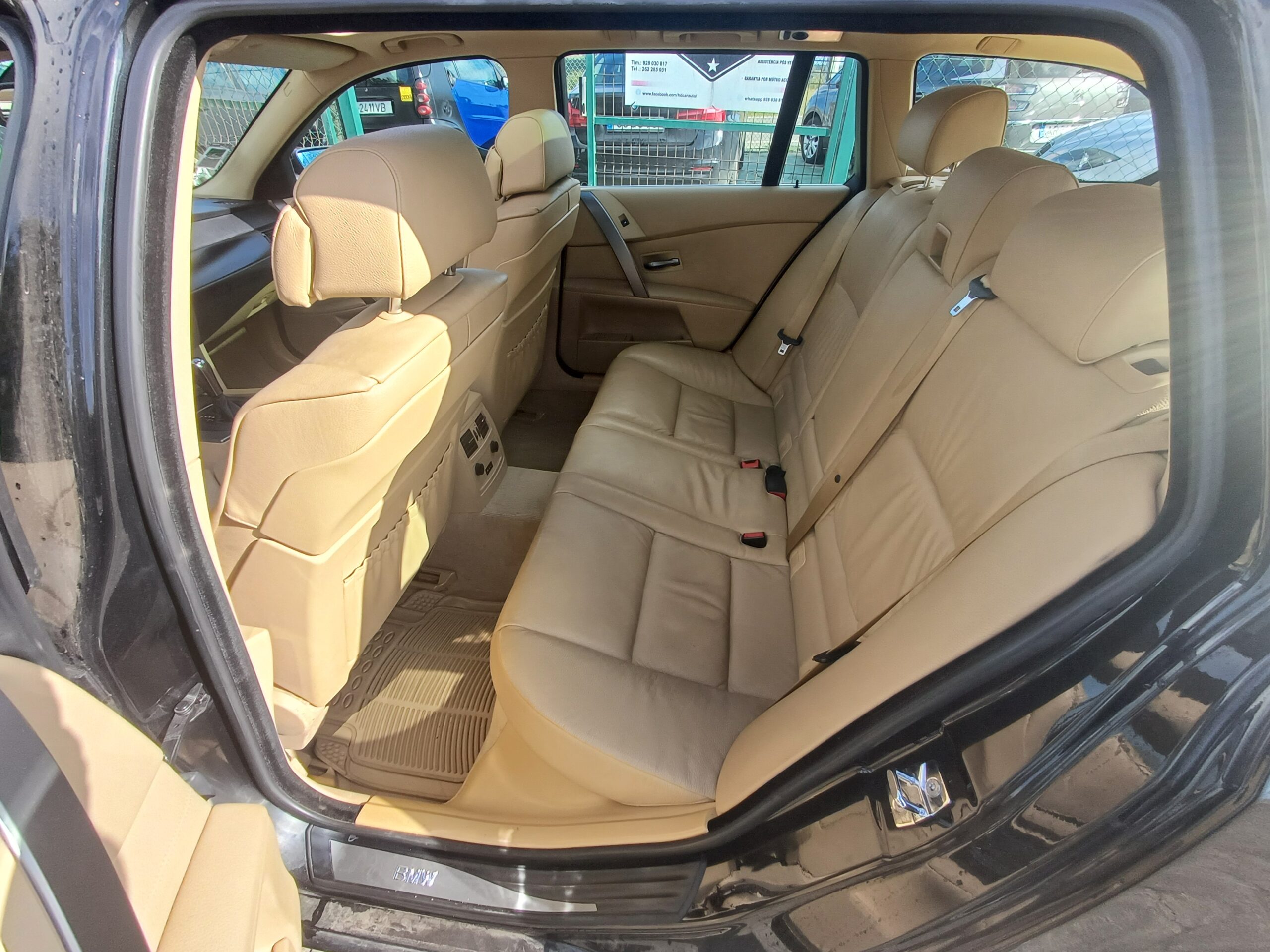 
								BMW 525D 2006 cheio									