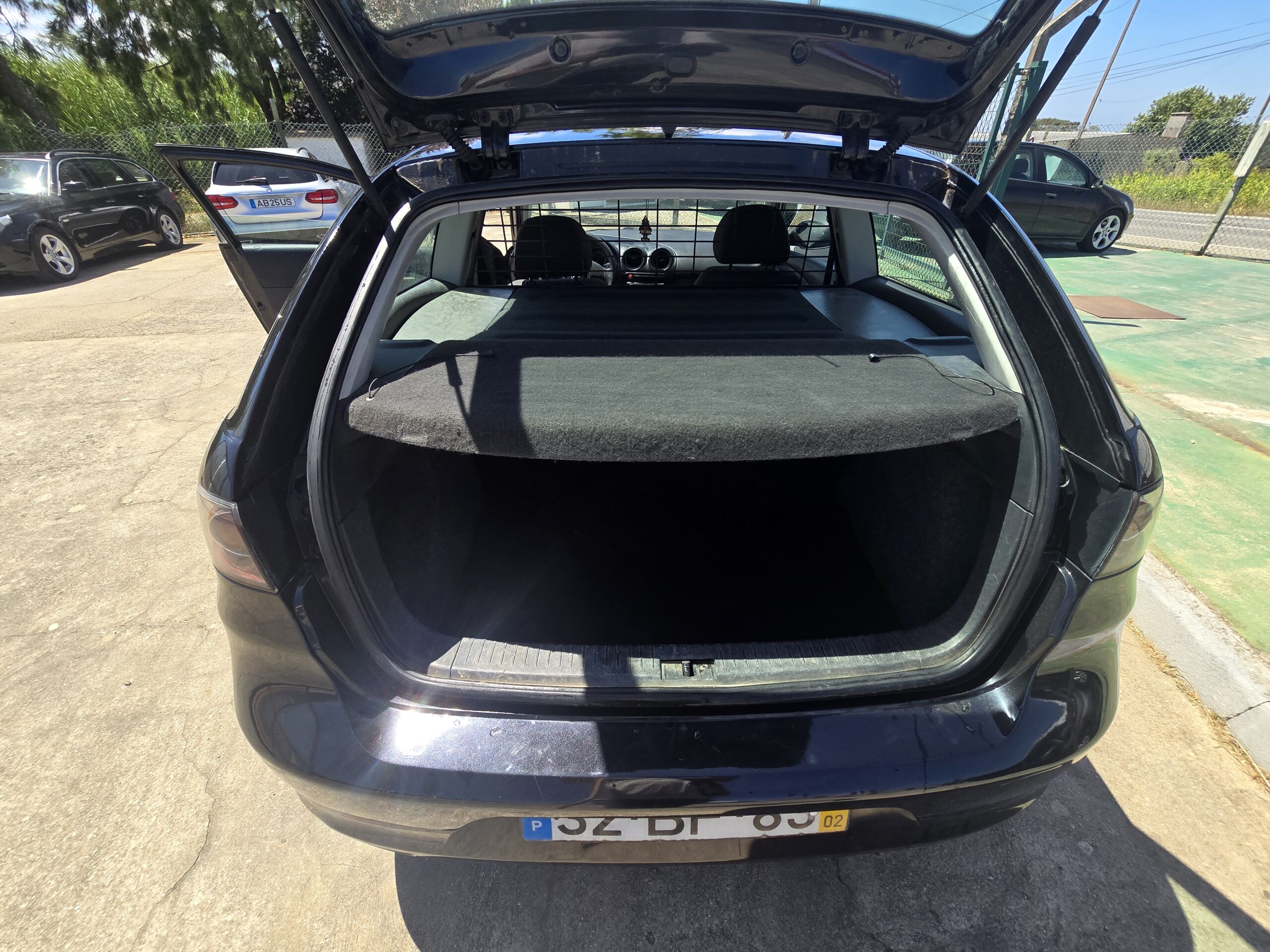 
								SEAT ibiza 2006 cheio									