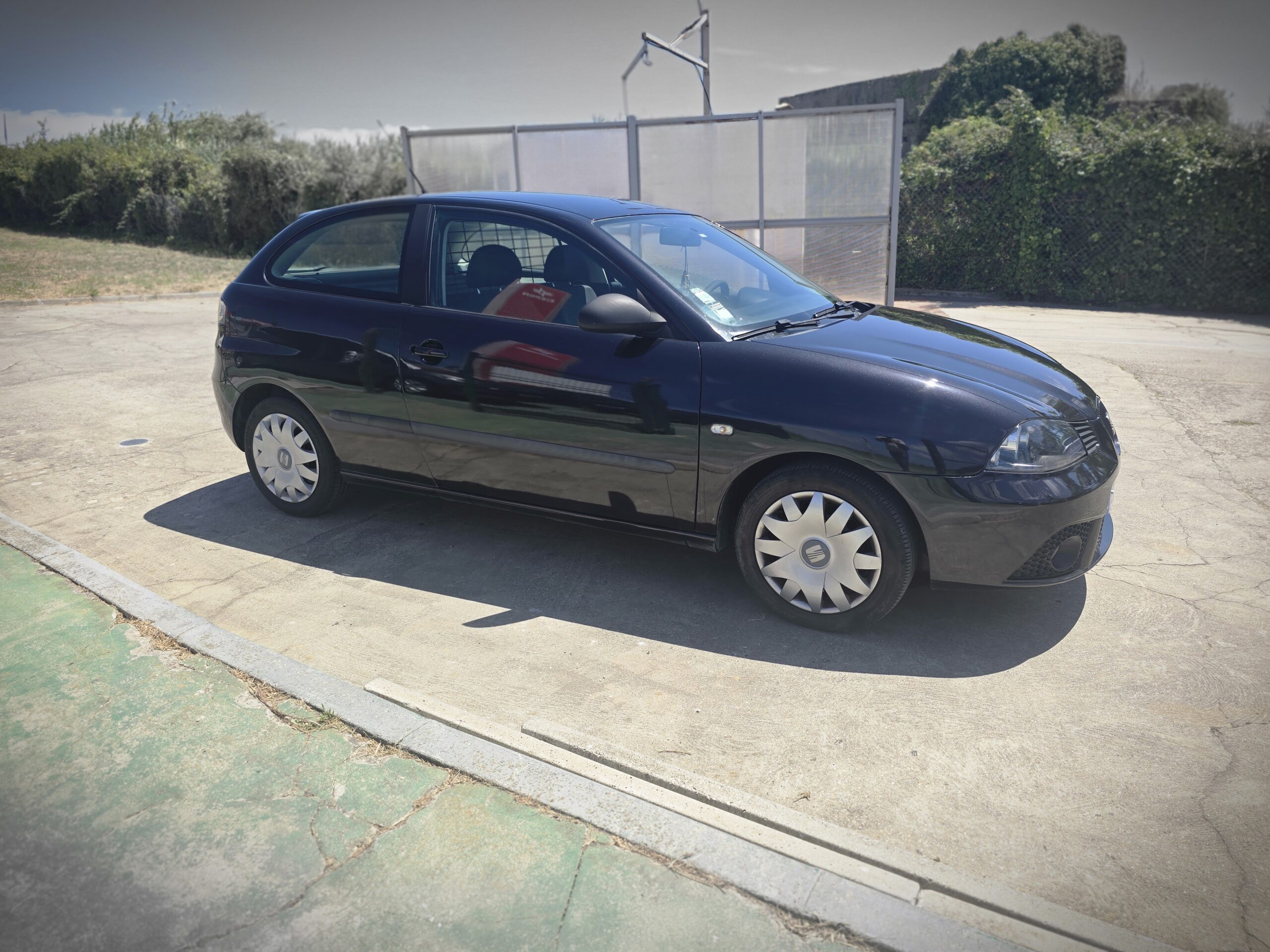 
								SEAT ibiza 2006 cheio									