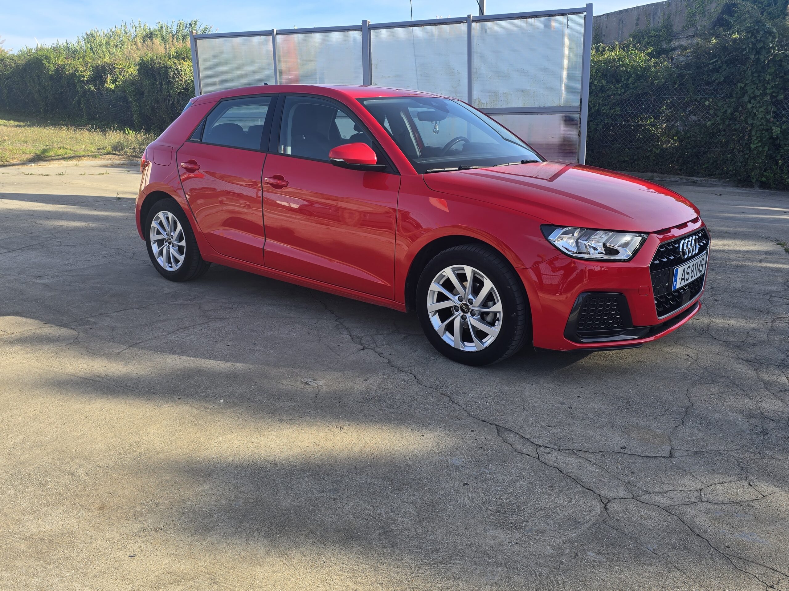 
								Audi A1 25 2022 cheio									