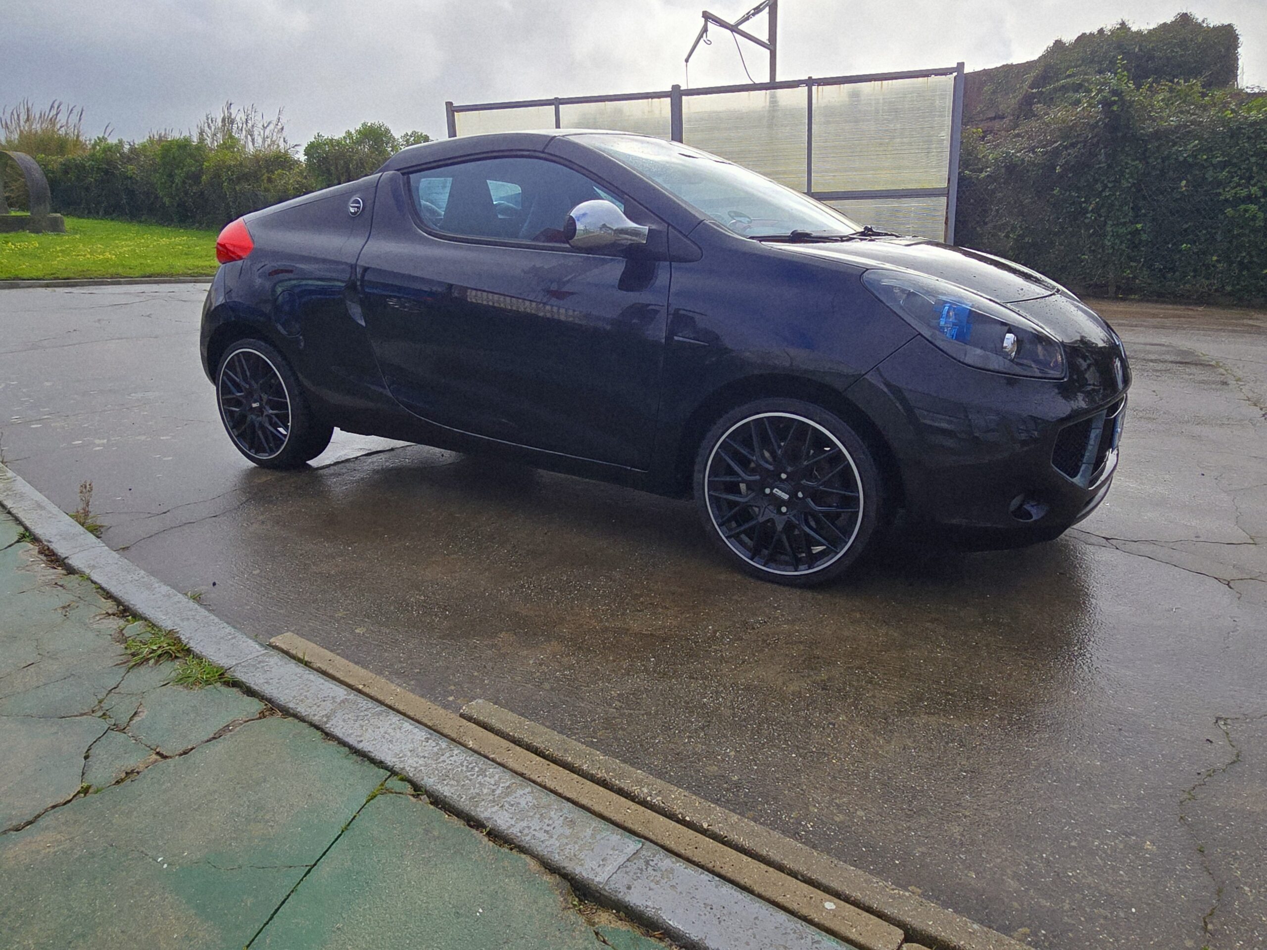 
								Renault Wind 2012 cheio									