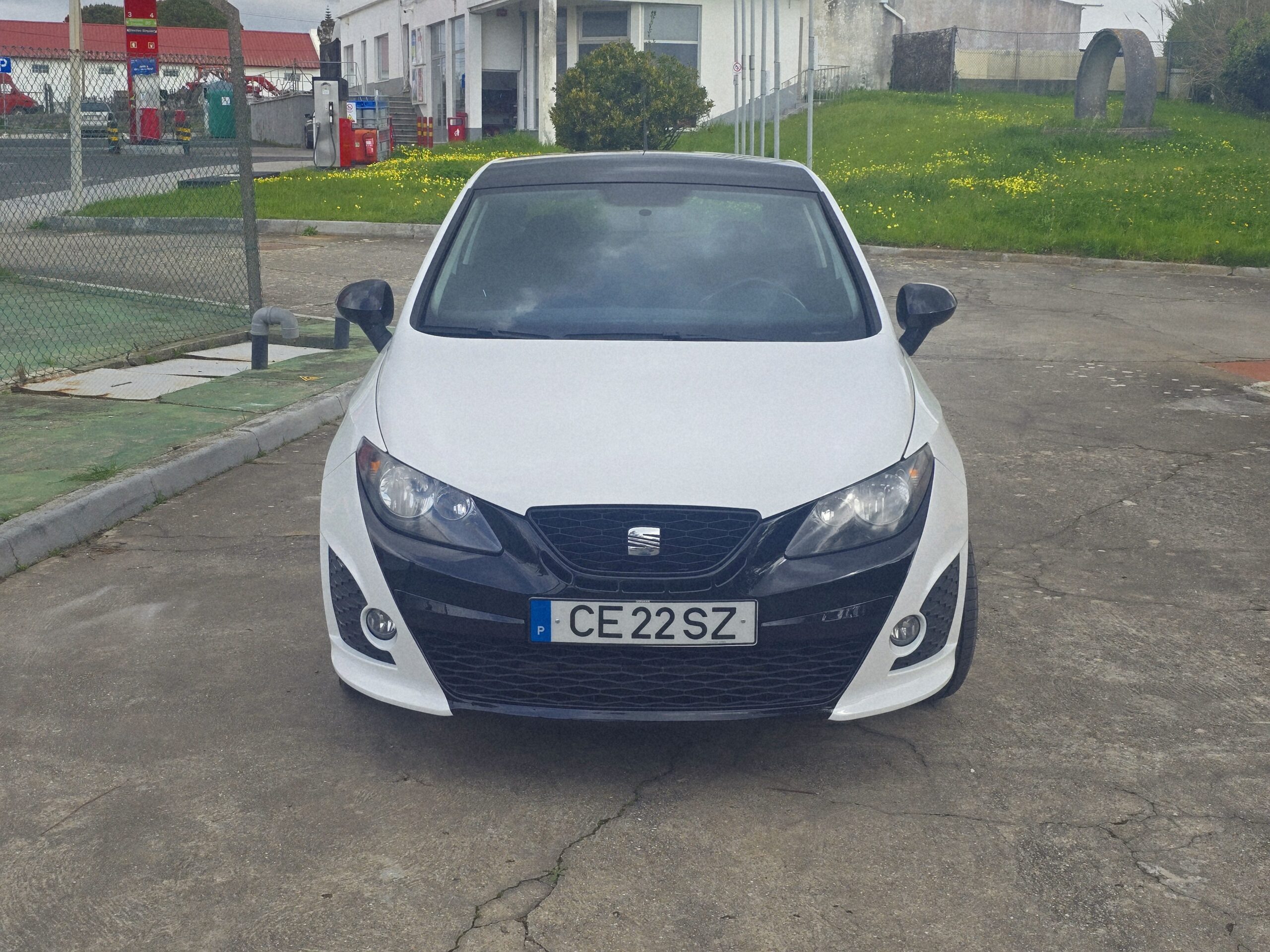 
								SEAT Ibiza Fr 2012 cheio									
